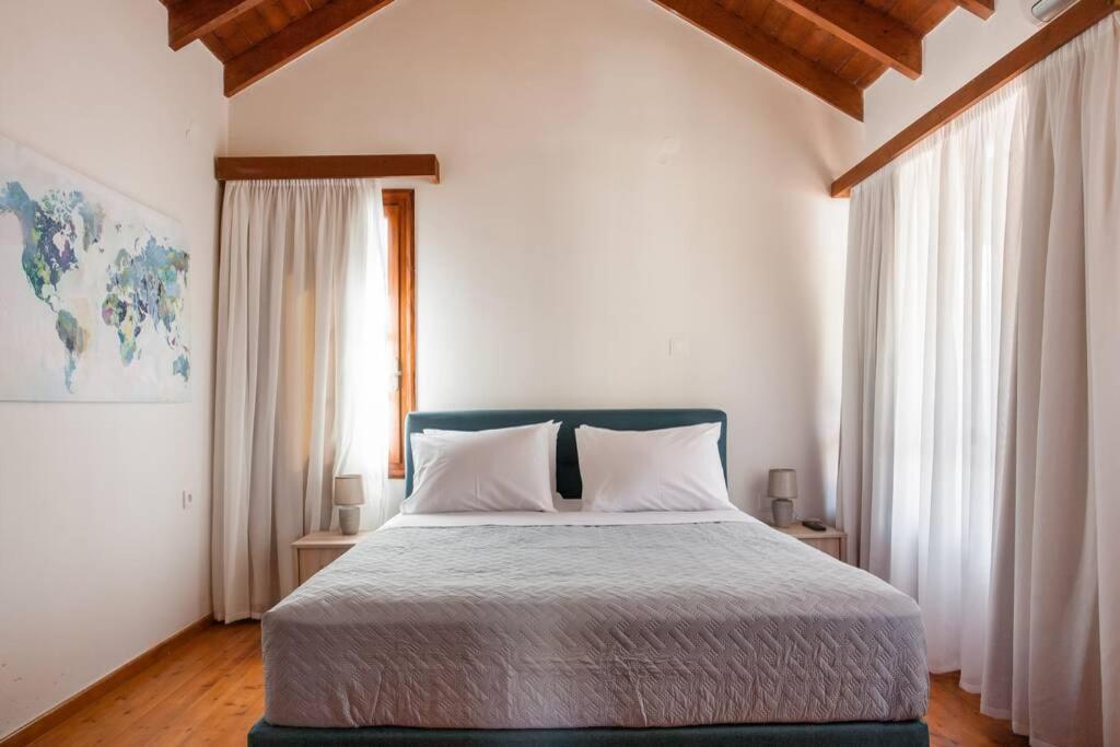 Chania Living Stories Villa With Piano Luaran gambar